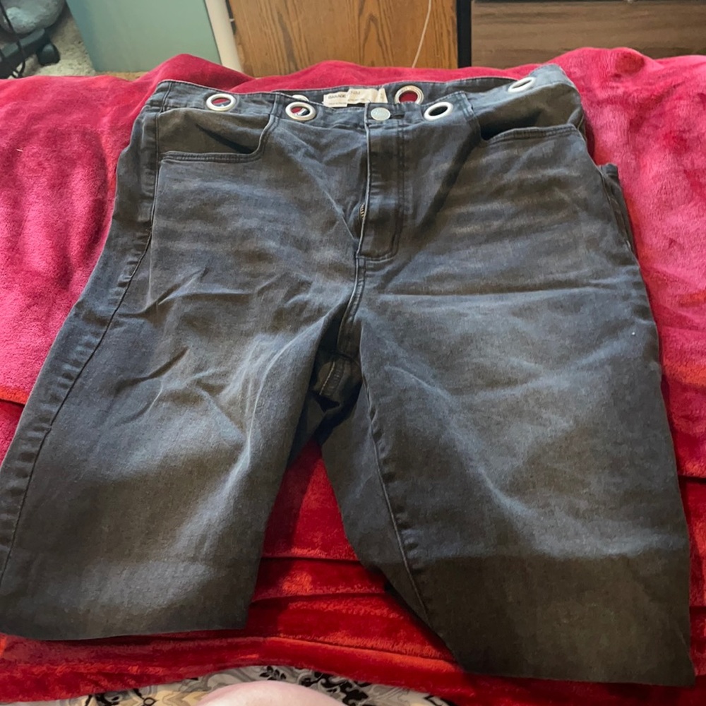 black highrise skinny jeans